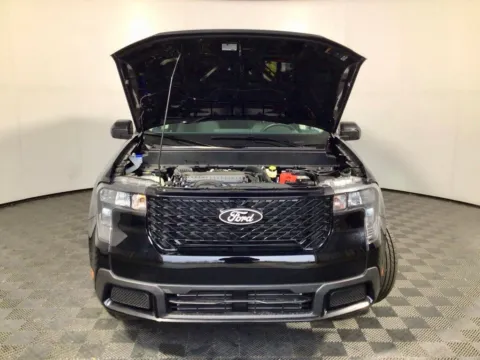 More photos of 2025 Ford Maverick XLT at Don Wood Ford Lincoln, OH