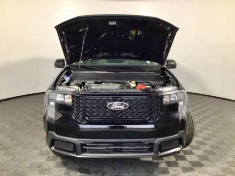 More photos of 2025 Ford Maverick XLT at Don Wood Ford Lincoln, OH