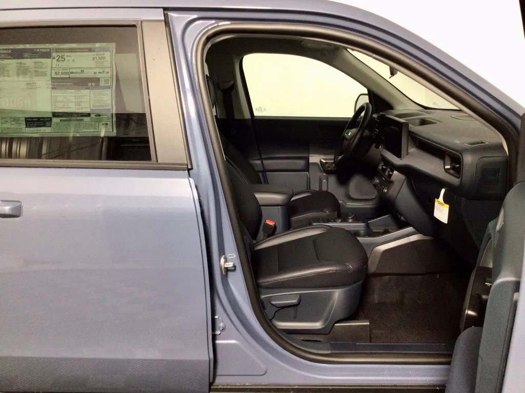 Ford Maverick photo 38