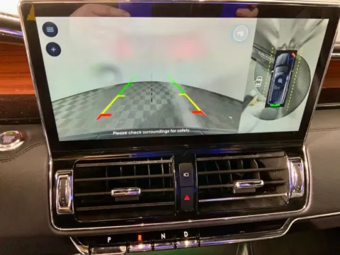 More photos of 2024 Lincoln Navigator Reserve at Don Wood Ford Lincoln, OH