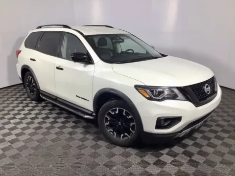 More photos of 2020 Nissan Pathfinder SL at Don Wood Ford Lincoln, OH