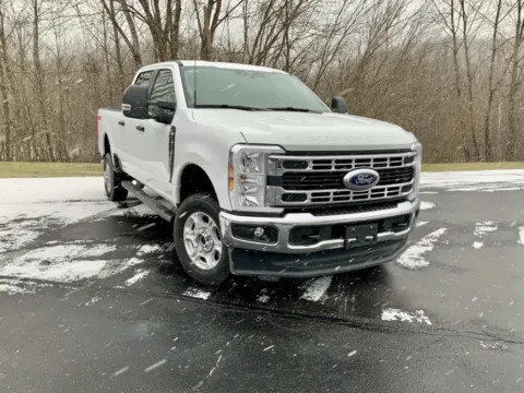 White 2025 Ford F-350SD XLT for sale in Athens, OH