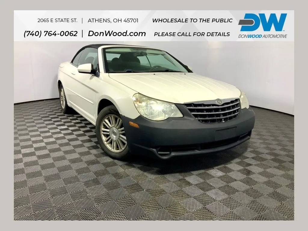 White 2008 Chrysler Sebring Touring for sale in Athens, OH