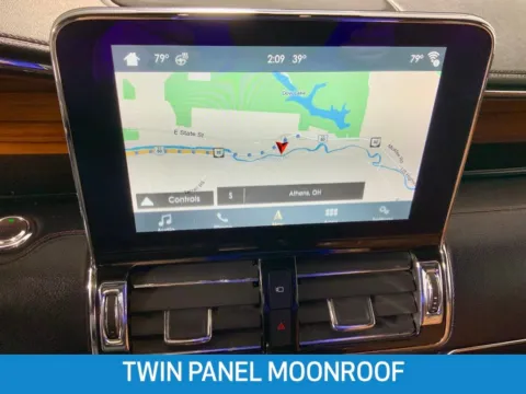 Another view of 2019 Lincoln Navigator Reserve for sale in Athens, OH at Don Wood Ford Lincoln