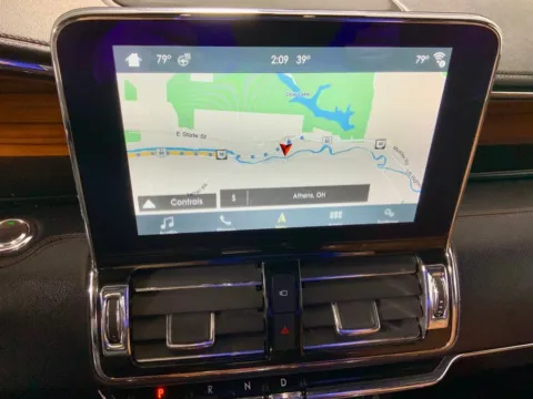 Another view of 2019 Lincoln Navigator Reserve for sale in Athens, OH at Don Wood Ford Lincoln