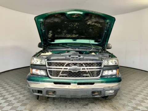 More photos of 2006 Chevrolet Silverado 1500 LT at Don Wood Ford Lincoln, OH
