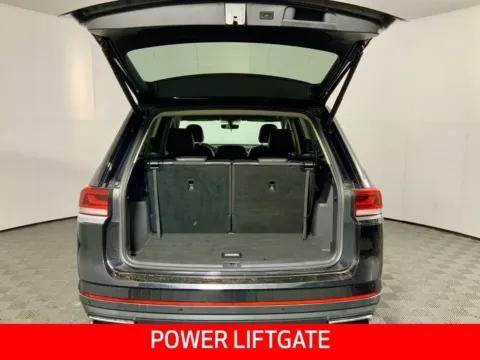 More photos of 2021 Volkswagen Atlas 3.6L V6 SE w/Technology at Don Wood Ford Lincoln, OH