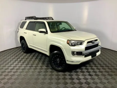 More photos of 2018 Toyota 4Runner SR5 at Don Wood Ford Lincoln, OH