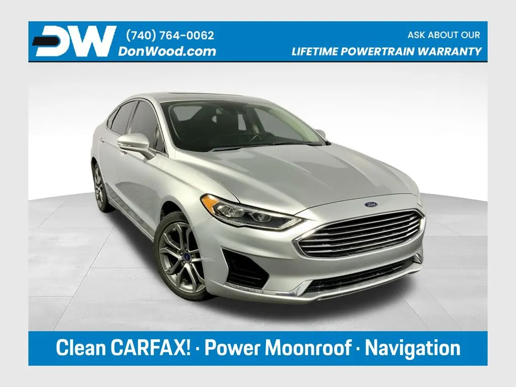 Silver 2019 Ford Fusion SEL for sale in Athens, OH