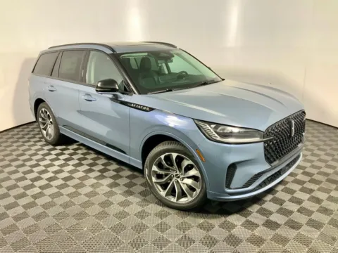 More photos of 2026 Lincoln Aviator Premiere at Don Wood Ford Lincoln, OH