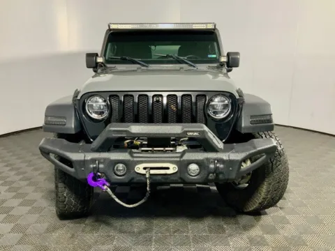 More photos of 2022 Jeep Wrangler Unlimited Willys at Don Wood Ford Lincoln, OH