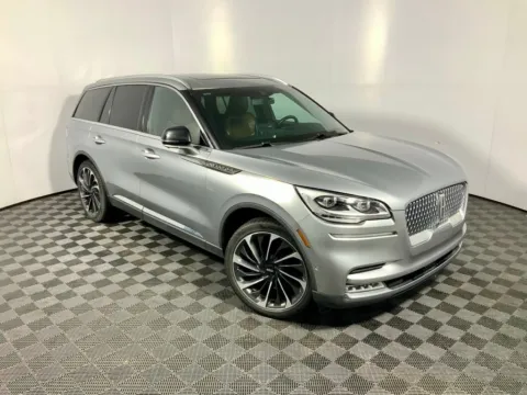 More photos of 2020 Lincoln Aviator Reserve at Don Wood Ford Lincoln, OH