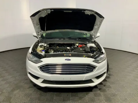 More photos of 2017 Ford Fusion SE at Don Wood Ford Lincoln, OH