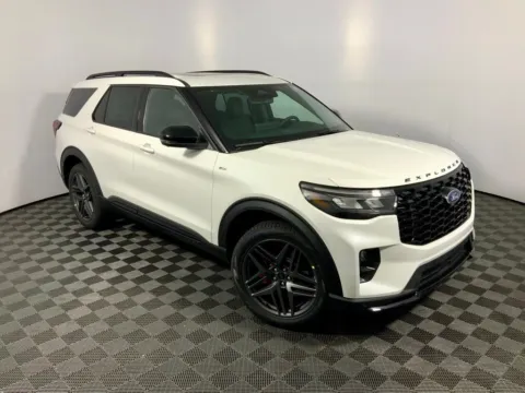 More photos of 2026 Ford Explorer ST-Line at Don Wood Ford Lincoln, OH