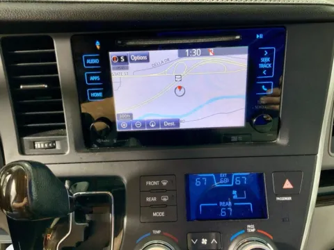 More photos of 2015 Toyota Sienna XLE at Don Wood Ford Lincoln, OH