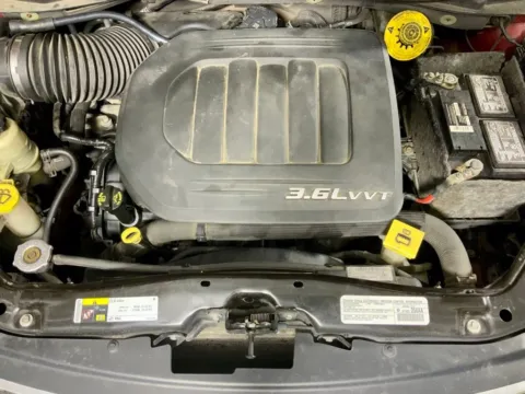 More photos of 2014 Chrysler Town & Country Touring at Don Wood Ford Lincoln, OH