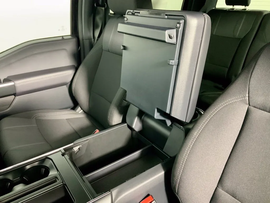Ford F-150 photo 22