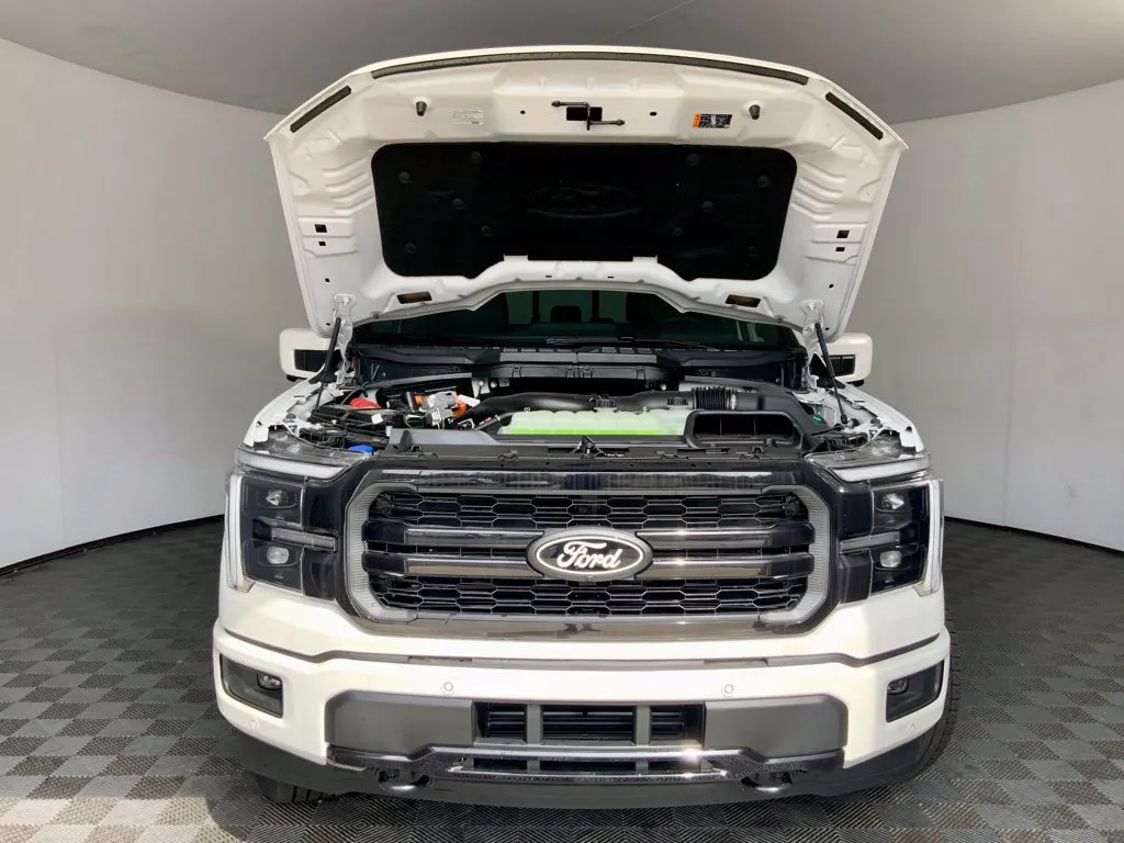 Ford F-150 photo 7