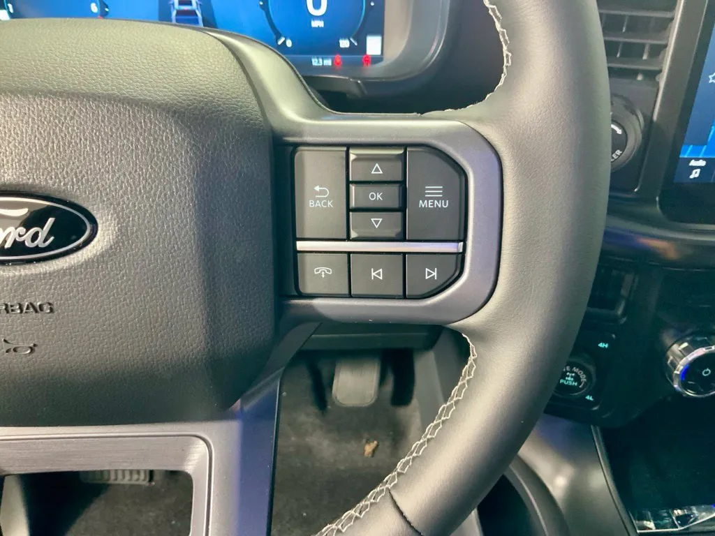 Ford F-150 photo 26