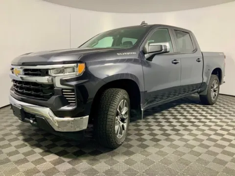 More photos of 2022 Chevrolet Silverado 1500 LT at Don Wood Ford Lincoln, OH
