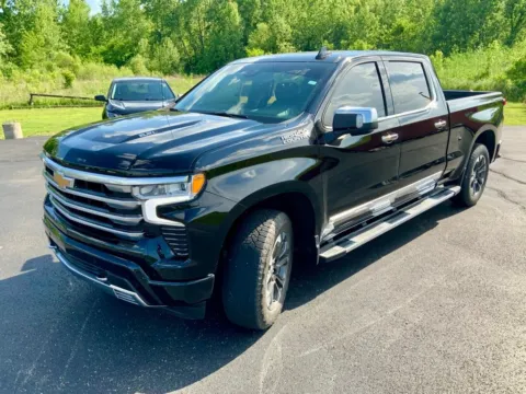More photos of 2024 Chevrolet Silverado 1500 High Country at Don Wood Ford Lincoln, OH