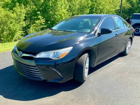 More photos of 2017 Toyota Camry LE at Don Wood Ford Lincoln, OH