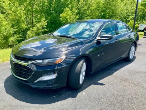 More photos of 2019 Chevrolet Malibu LT at Don Wood Ford Lincoln, OH