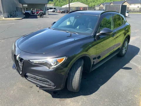 More photos of 2022 Alfa Romeo Stelvio Sprint at Don Wood Ford Lincoln, OH