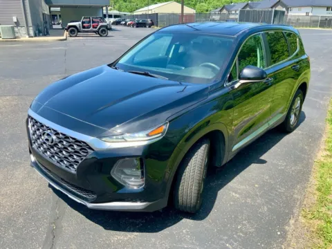More photos of 2020 Hyundai Santa Fe SE at Don Wood Ford Lincoln, OH
