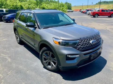 Another view of 2022 Ford Explorer XLT for sale in Athens, OH at Don Wood Ford Lincoln