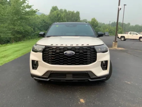 More photos of 2026 Ford Explorer ST-Line at Don Wood Ford Lincoln, OH