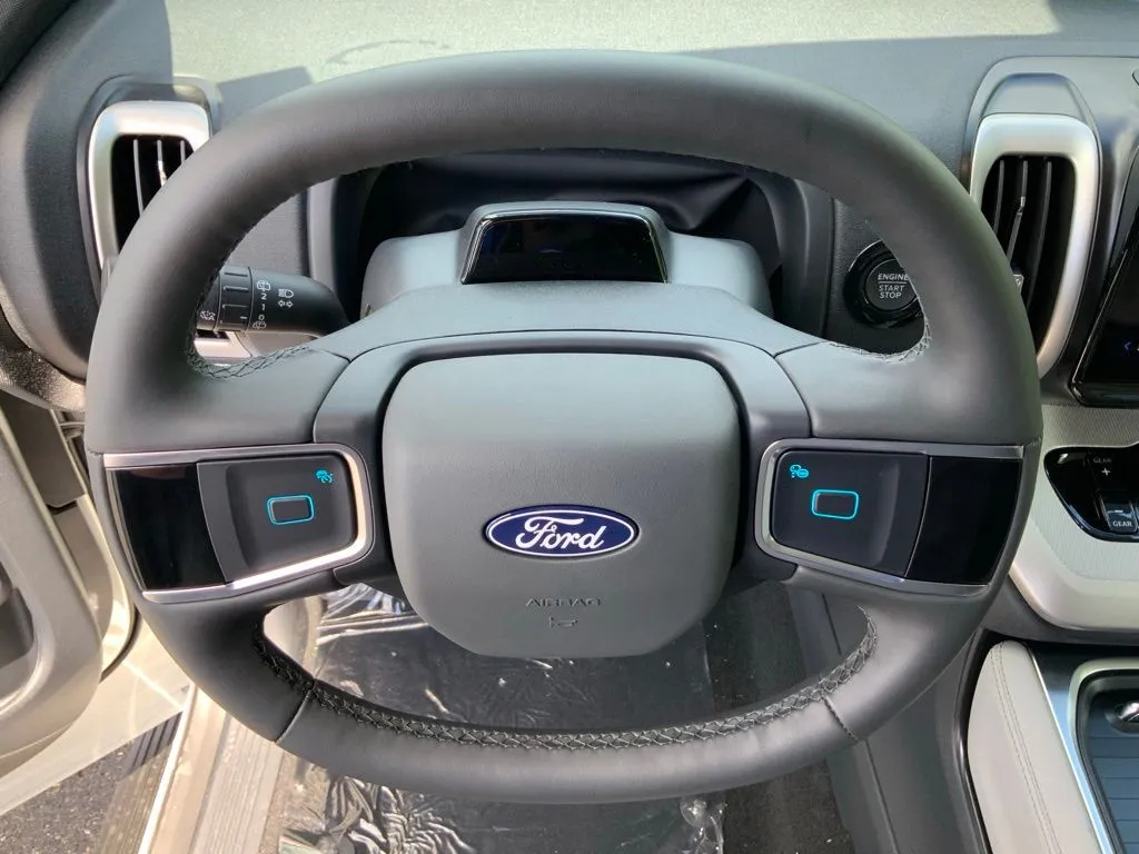 Ford Expedition MAX photo 18
