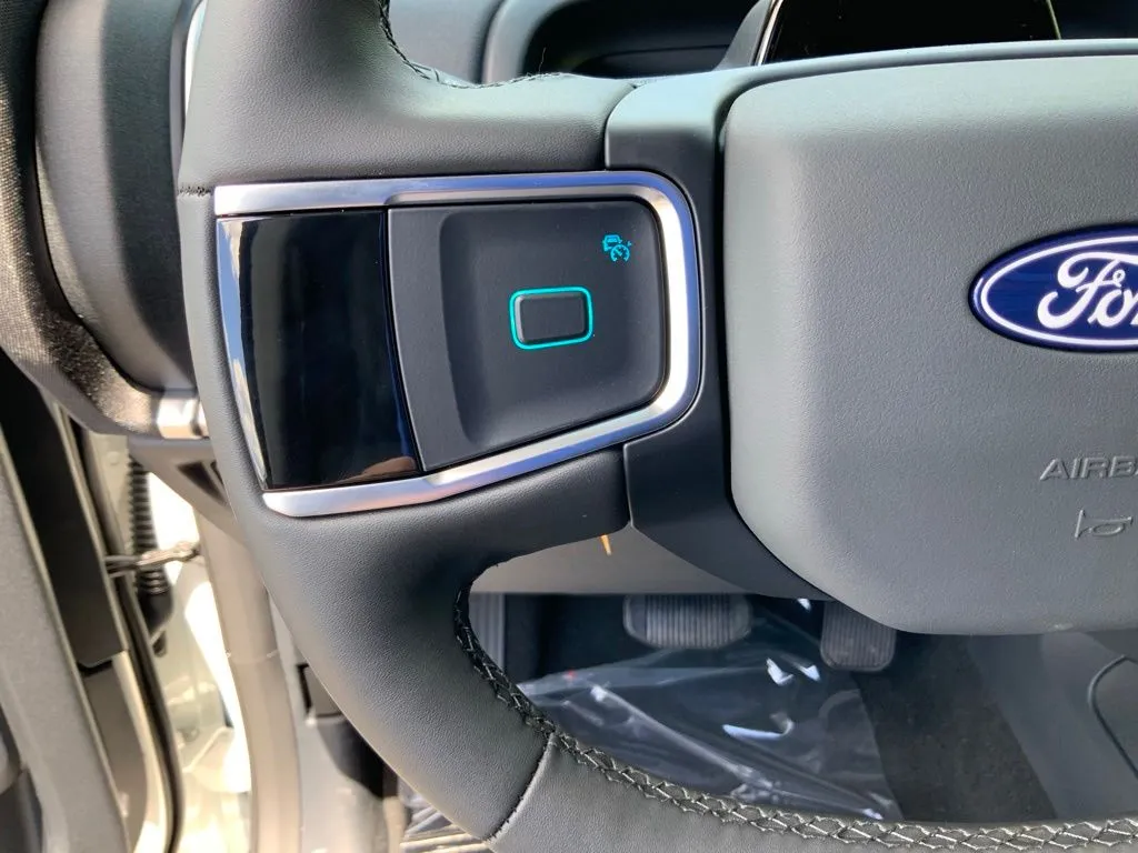 Ford Expedition MAX photo 19