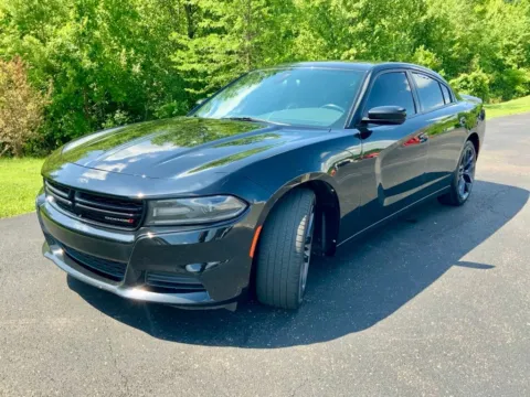 More photos of 2020 Dodge Charger SXT at Don Wood Ford Lincoln, OH