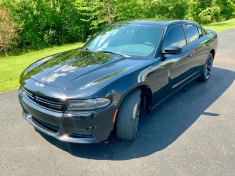 More photos of 2020 Dodge Charger SXT at Don Wood Ford Lincoln, OH
