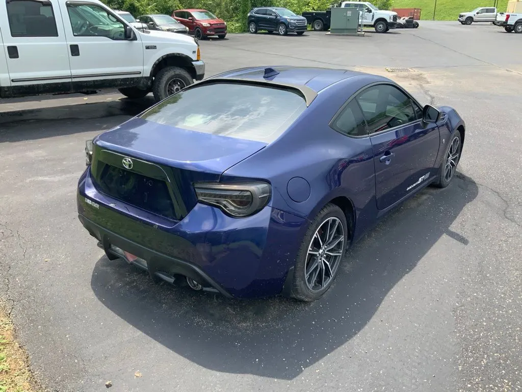 Toyota 86 photo 11