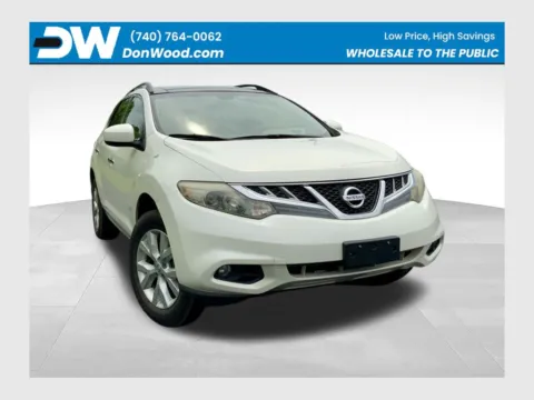 White 2014 Nissan Murano SL for sale in Athens, OH