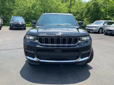 Another view of 2024 Jeep Grand Cherokee L Limited for sale in Athens, OH at Don Wood Ford Lincoln