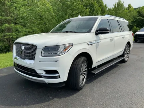 More photos of 2021 Lincoln Navigator L Reserve at Don Wood Ford Lincoln, OH
