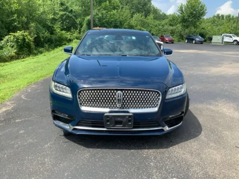 More photos of 2017 Lincoln Continental Reserve at Don Wood Ford Lincoln, OH