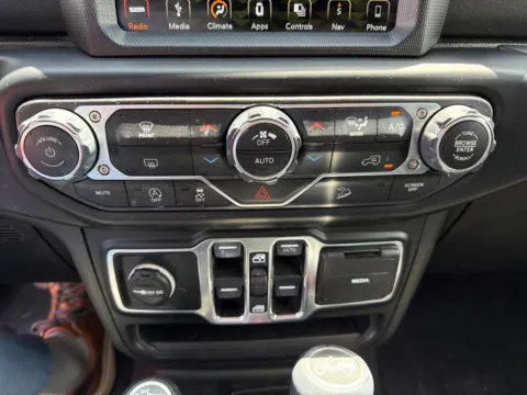 More photos of 2019 Jeep Wrangler Unlimited Sahara at Don Wood Ford Lincoln, OH