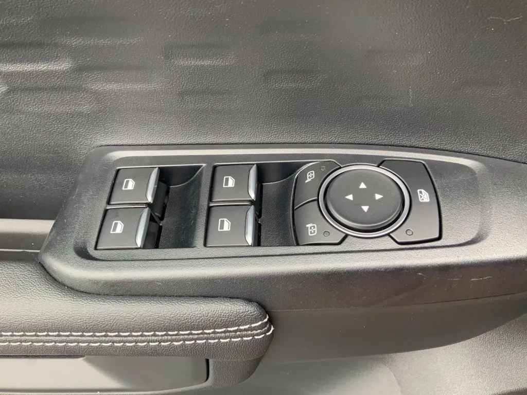 Ford Ranger photo 16
