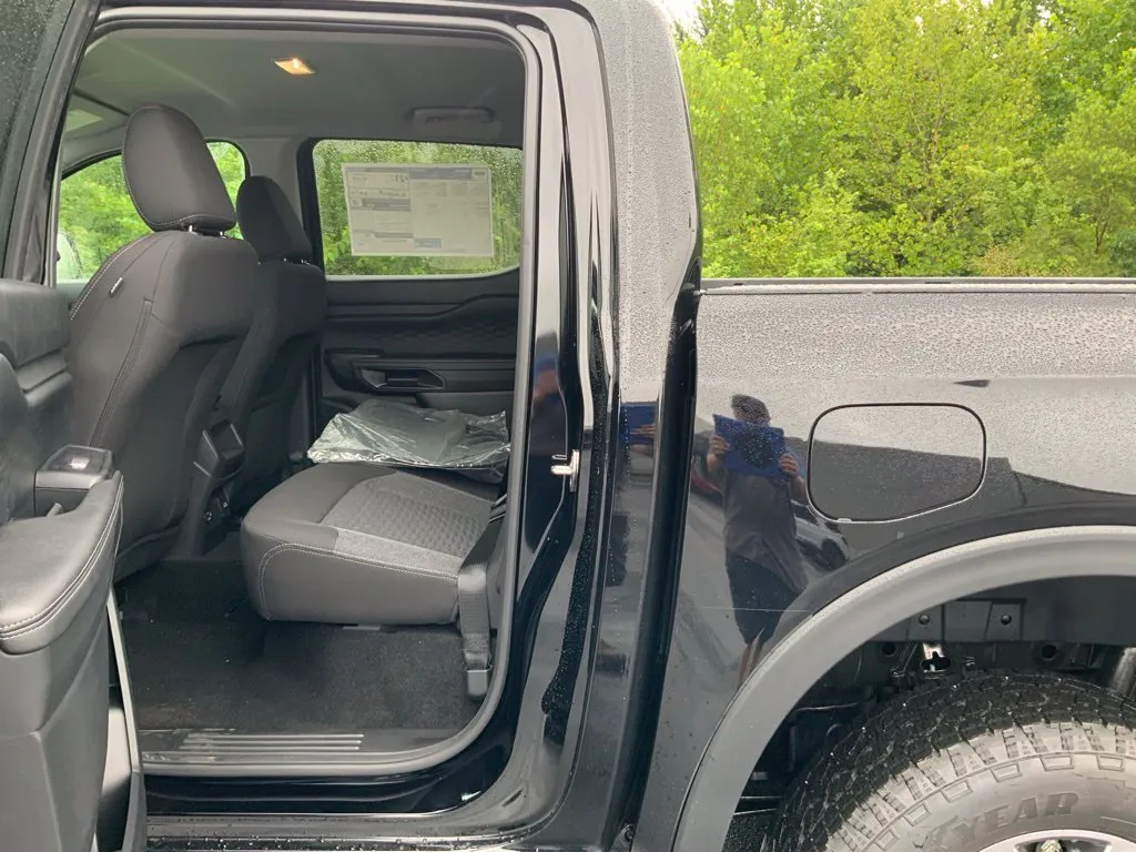 Ford Ranger photo 23