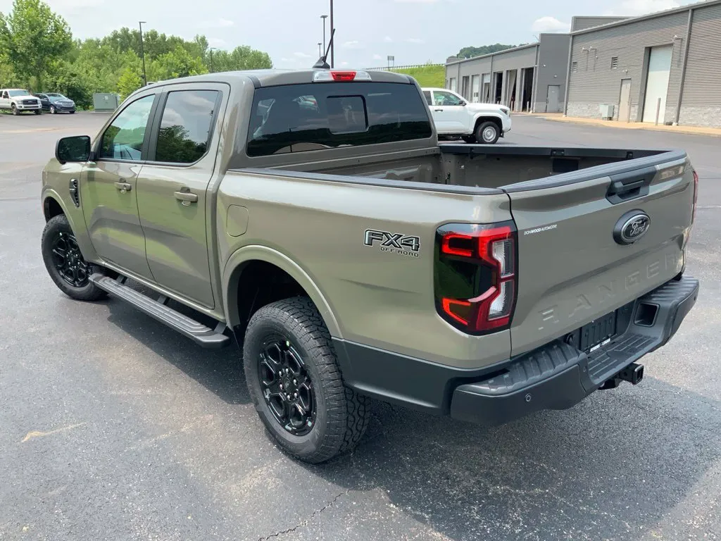 Ford Ranger photo 9