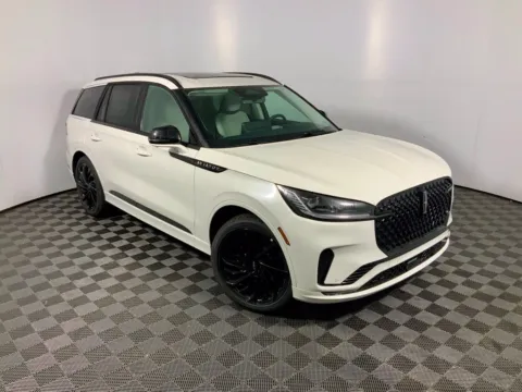 More photos of 2026 Lincoln Aviator Reserve at Don Wood Ford Lincoln, OH