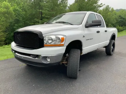 More photos of 2006 Dodge Ram 2500 SLT at Don Wood Ford Lincoln, OH