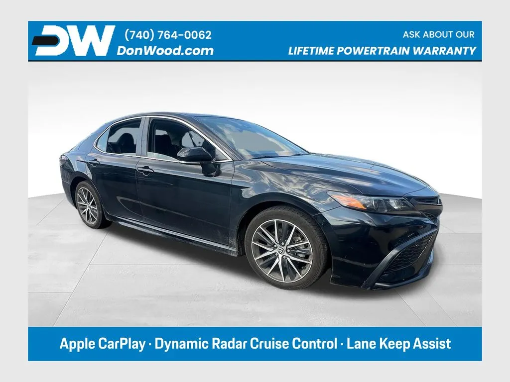 Black 2024 Toyota Camry SE for sale in Athens, OH