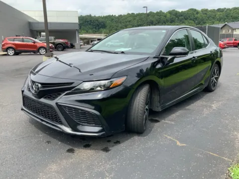 More photos of 2024 Toyota Camry SE at Don Wood Ford Lincoln, OH