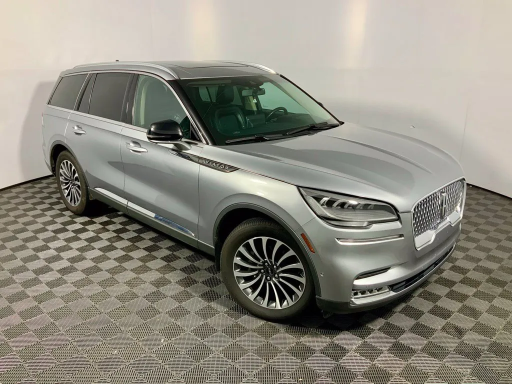 Lincoln Aviator photo 5