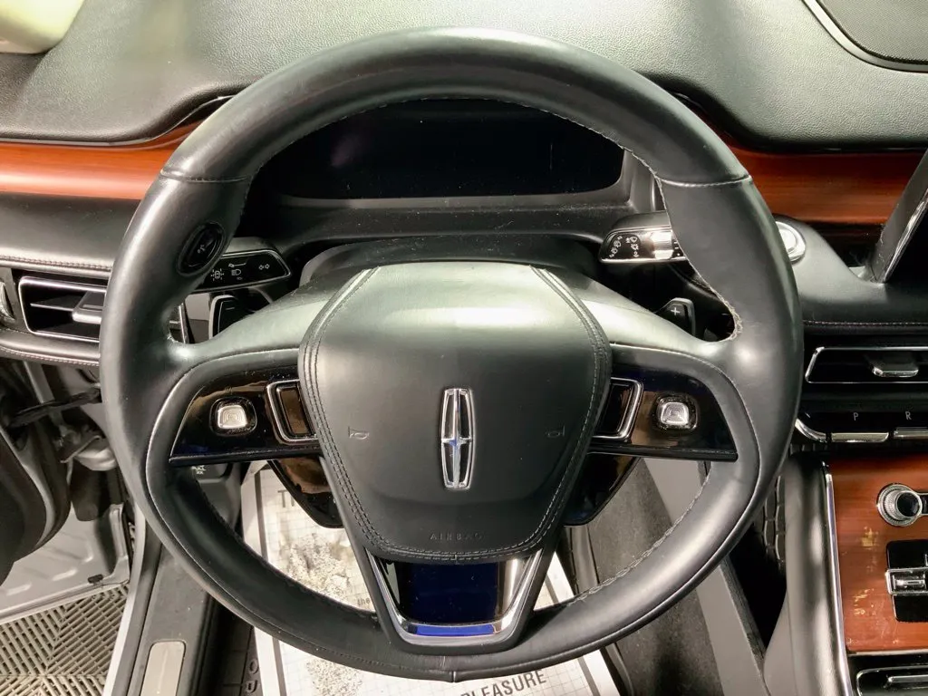 Lincoln Aviator photo 25